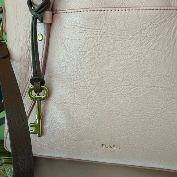 Fossil light pink (blush) satchel - Picture 3 of 5